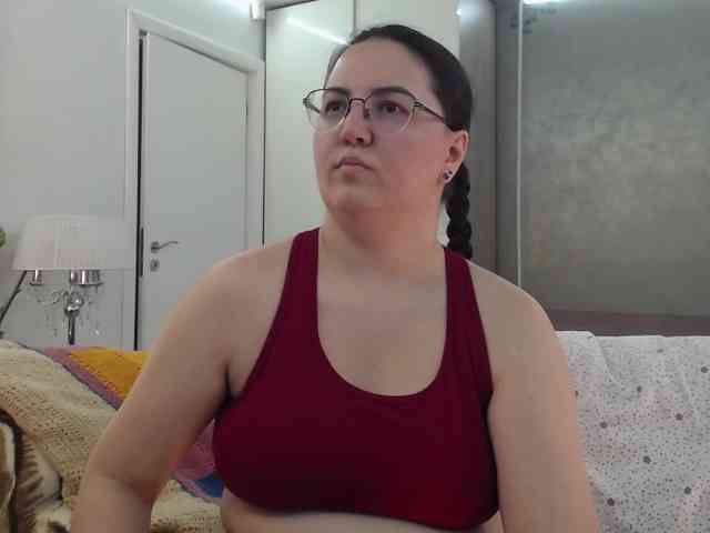 ilovetofeelu's live room