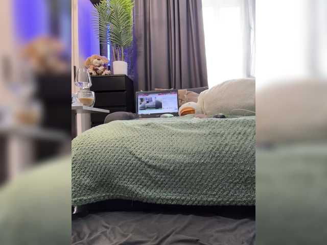 go to chat with MagicMelody