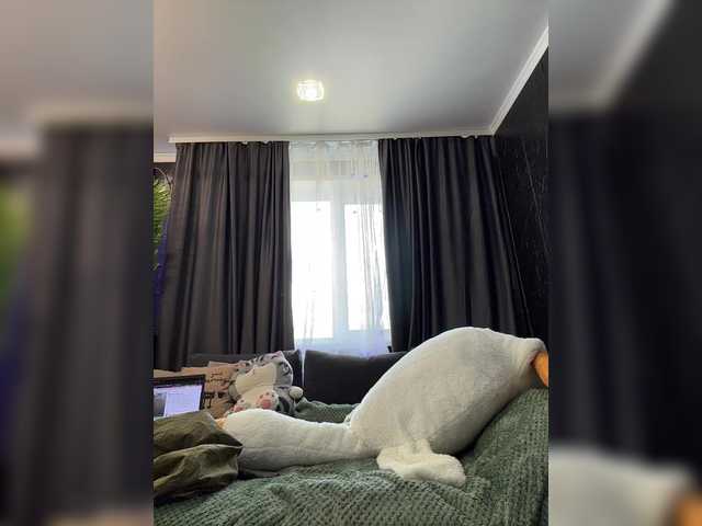 go to chat with MagicMelody