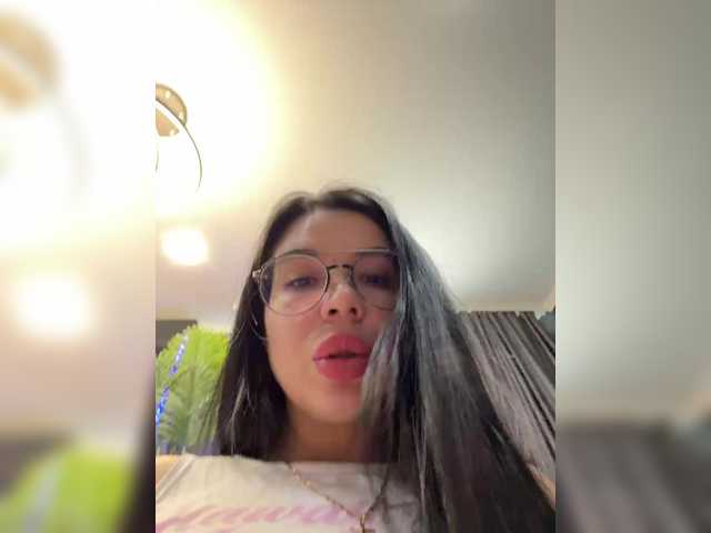 Vero19nika live cam on BongaCams