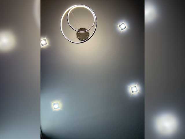 go to chat with MagicMelody