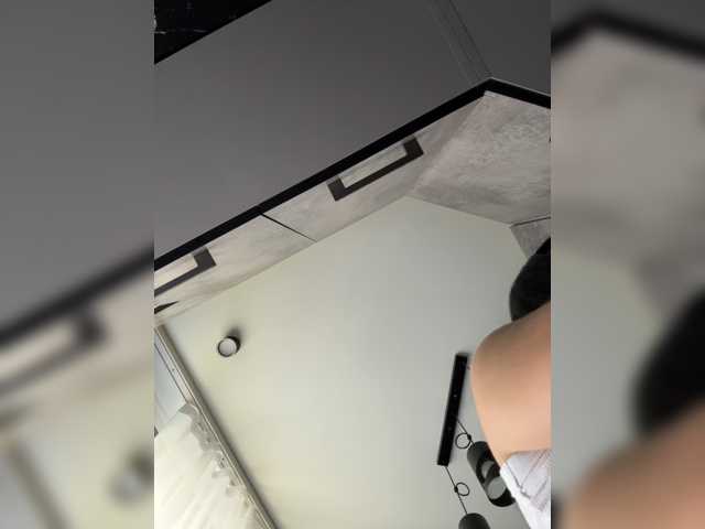 cool-party live cam preview