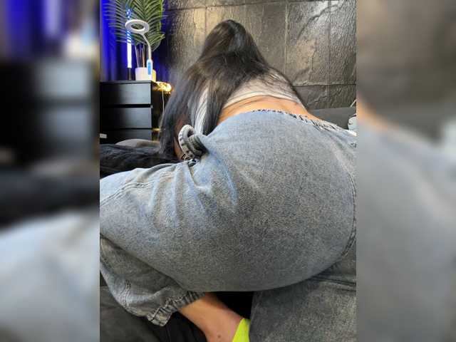 Vero19nika live cam on BongaCams