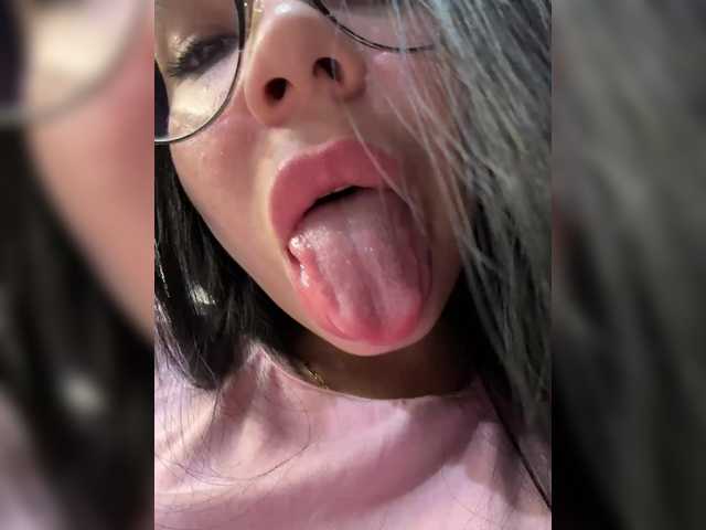 Live трансляция MagicMelody - Runet.cam