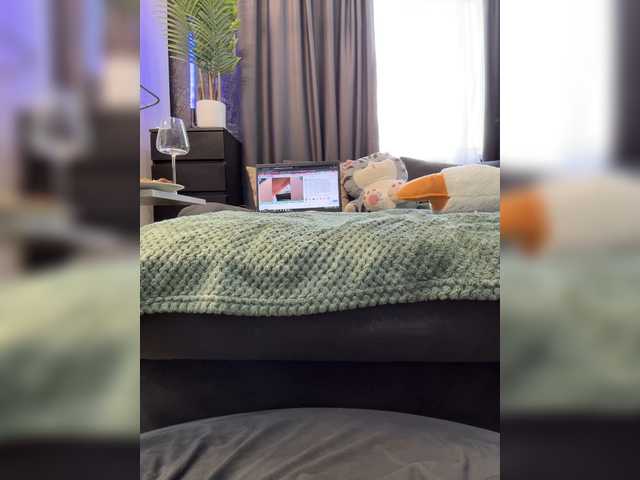 go to chat with MagicMelody