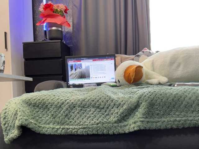 go to chat with MagicMelody