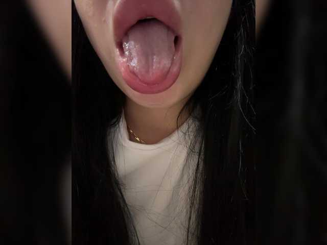 Vero19nika live cam on BongaCams