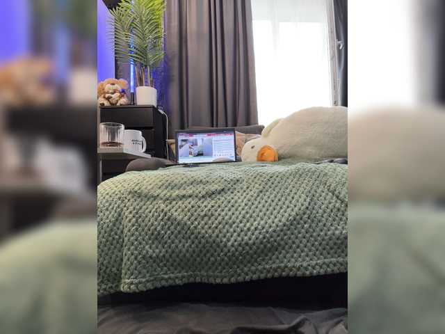 go to chat with MagicMelody