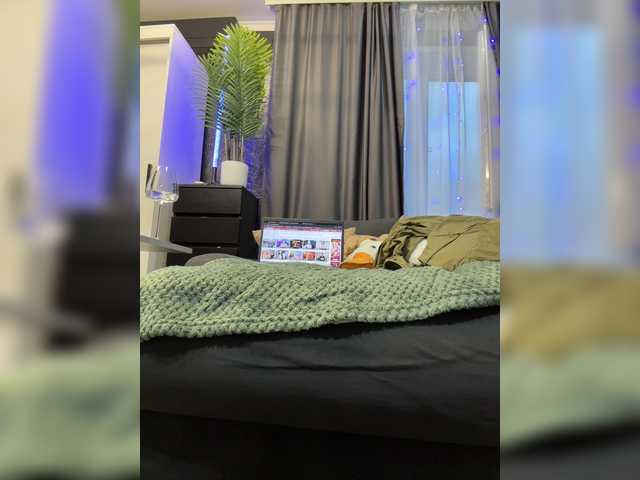 go to chat with MagicMelody