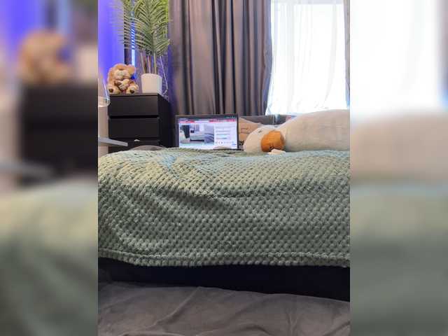 go to chat with MagicMelody