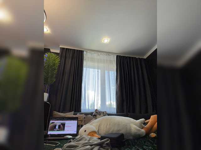 go to chat with MagicMelody
