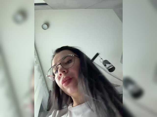 go to chat with MagicMelody