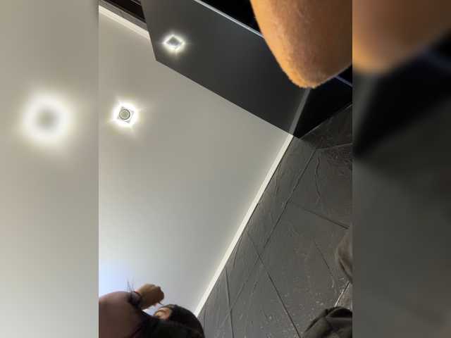 cool-party live cam preview