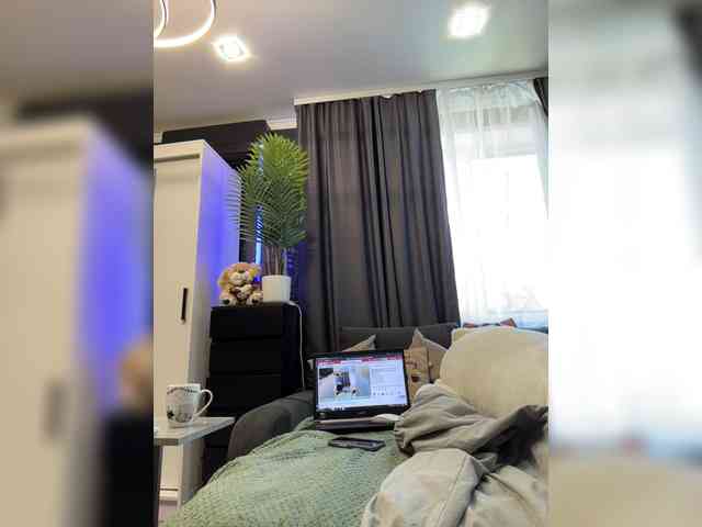 naked webcam Vero19nika