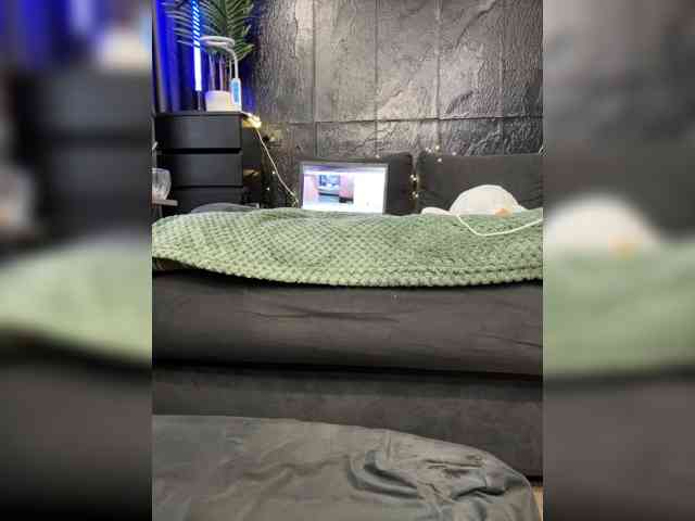Vero19nika's webcam live show