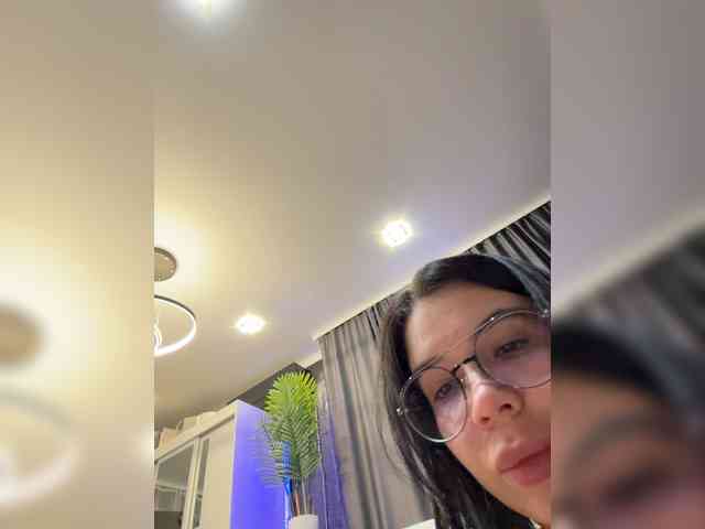 naked webcam Vero19nika