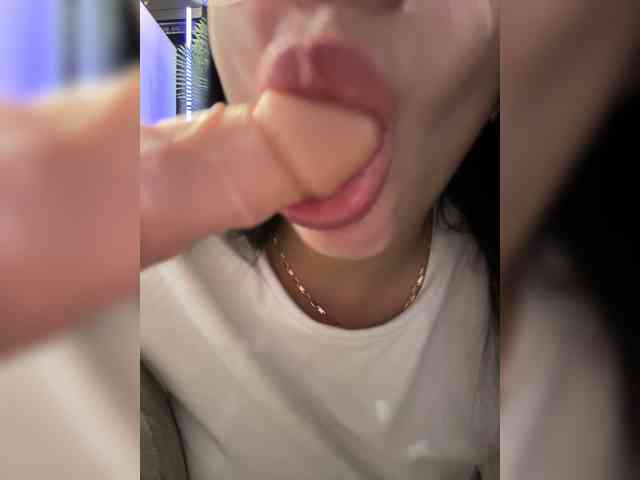 cool-party webcam
