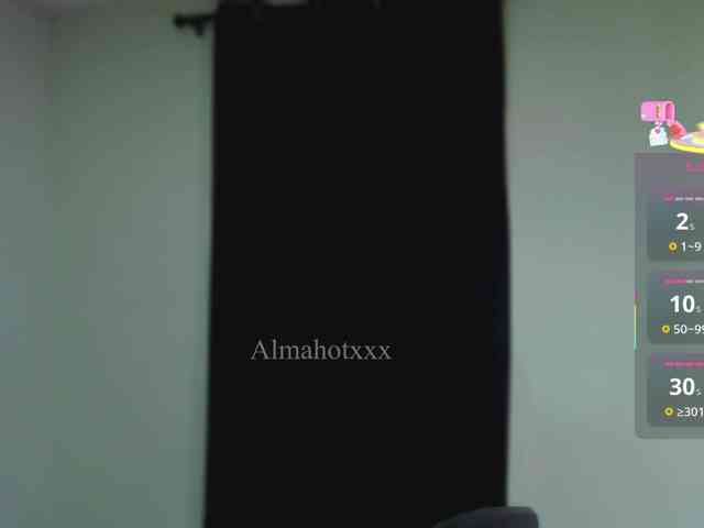 Model: Almaahotxxx