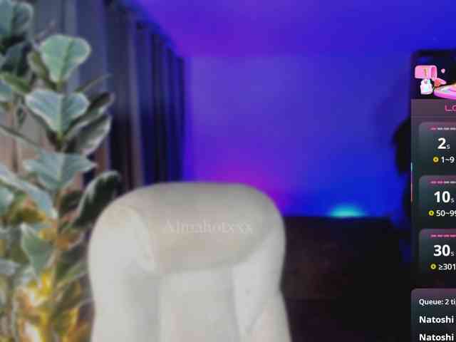 Almaahotxxx webcam