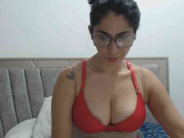 dayanahotxx