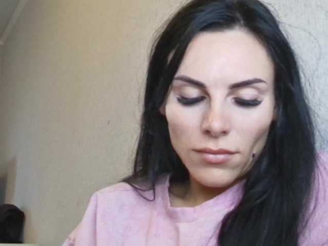 Gospozha-77 live webcam show