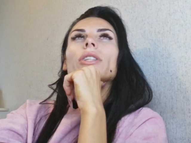Gospozha-77 live webcam show