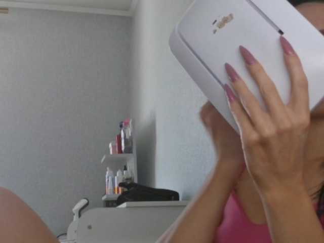 Gospozha-77 live cam on BongaCams