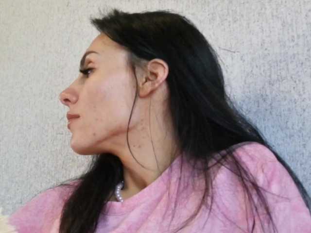 Gospozha-77's BongaCams show and profile