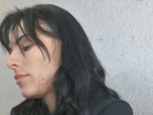 Gospozha-77 live cam on BongaCams