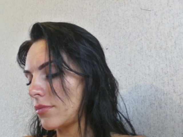 Gospozha-77 live webcam show