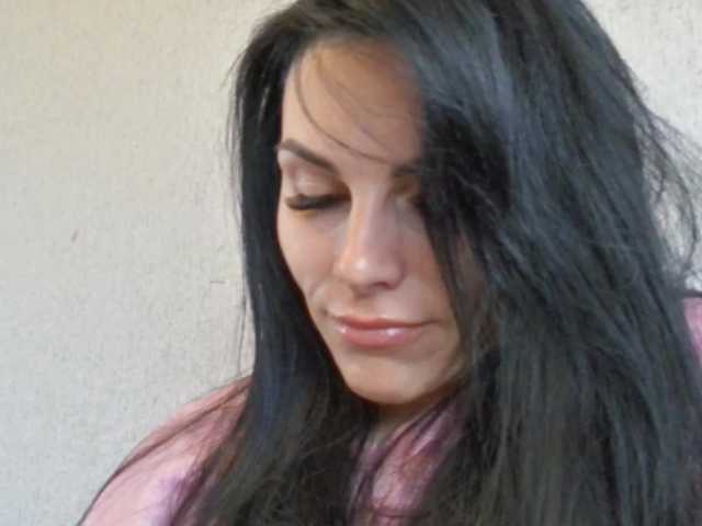 le modèle Gospozha-888 est en webcam porno dans un show sur le site bongacams, il possède les tags suivants: White/Caucasian,Brunette,Trimmed