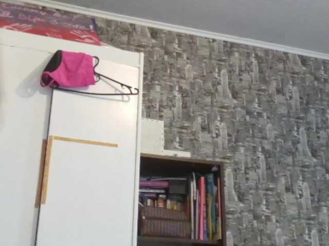 Gospozha-77 live webcam show