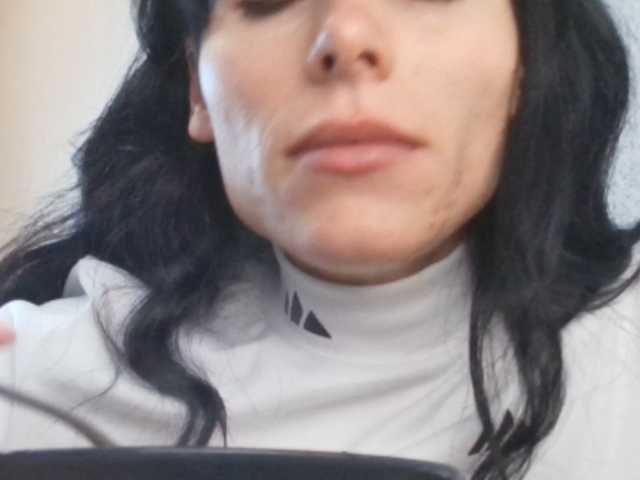 Gospozha-77 live cam on BongaCams