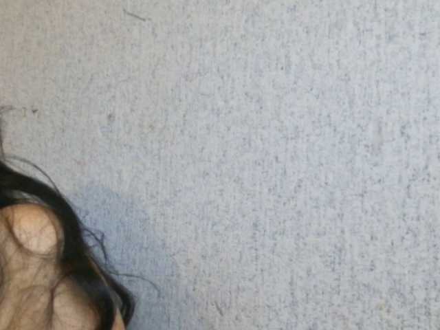 Gospozha-77 live cam on BongaCams