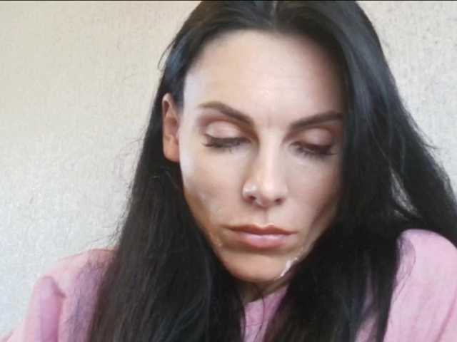 Gospozha-77 live cam on BongaCams