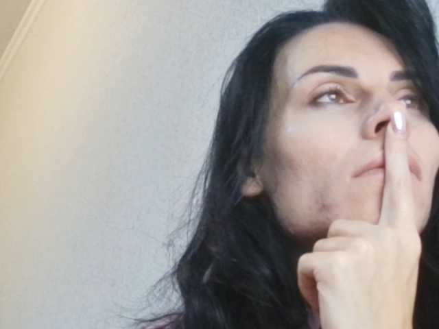 Gospozha-888 live cam on BongaCams