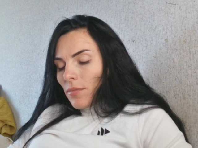 Gospozha-77 live cam on BongaCams