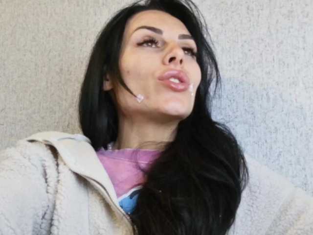 Gospozha-77's BongaCams show and profile