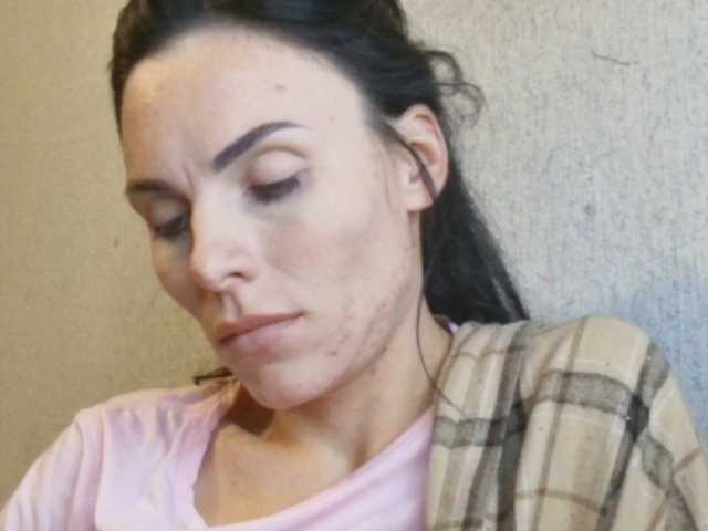 Gospozha-77 live cam on BongaCams