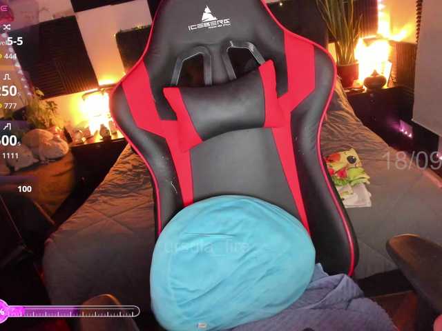 ursula-fire live cam on BongaCams