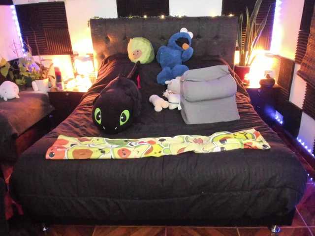 ursula-fire live cam on BongaCams