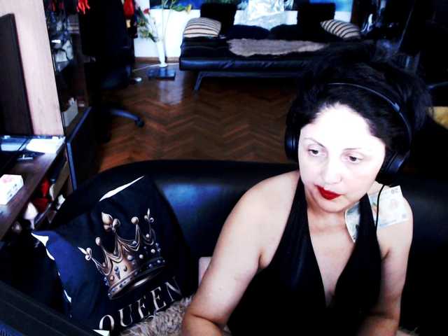 1imperatriza live cam on BongaCams