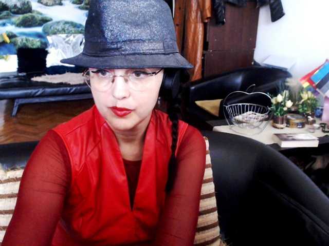 1imperatriza live cam on BongaCams