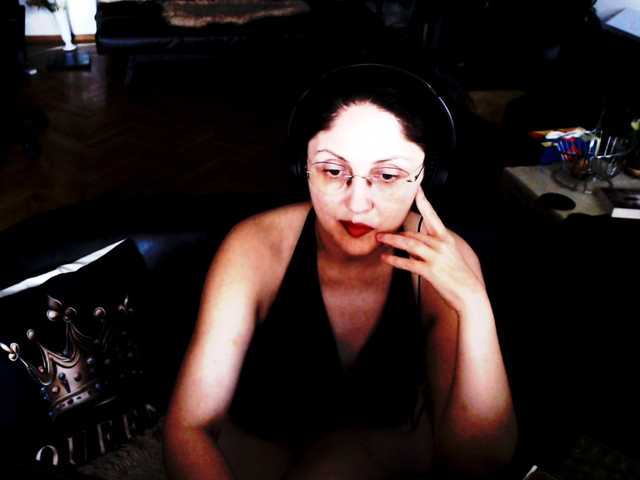 1imperatriza live cam on BongaCams