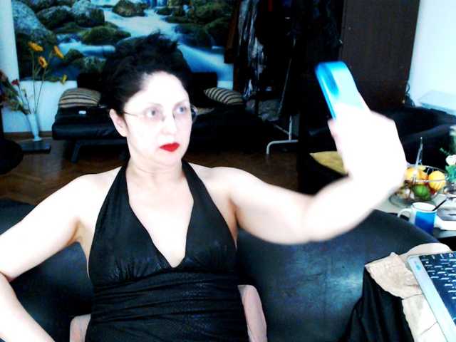 1imperatriza live cam on BongaCams