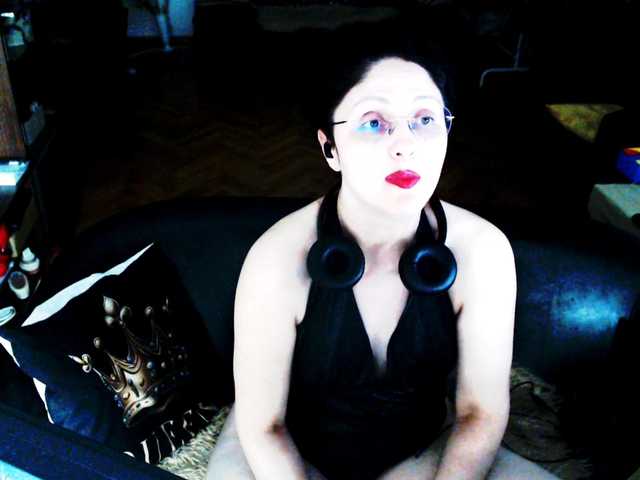 1imperatriza live cam on BongaCams