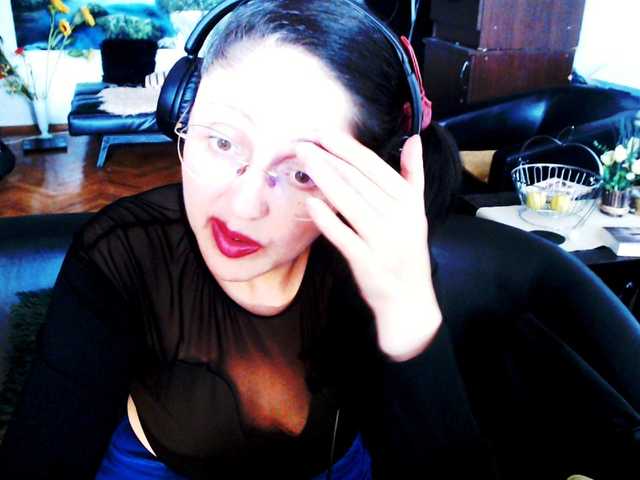 1imperatriza live cam on BongaCams