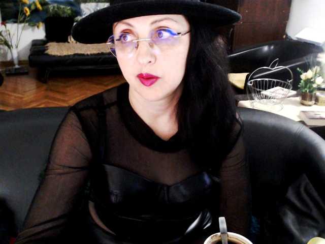 1imperatriza, live now on BongaCams
