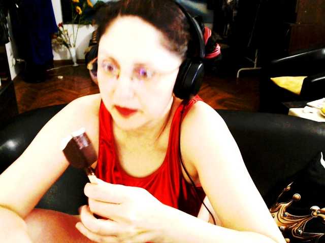 1imperatriza live cam on BongaCams