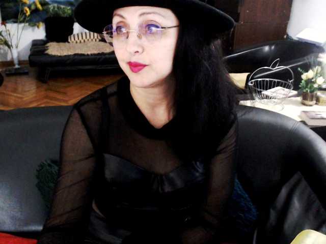 1imperatriza, en vivo ahora en BongaCams